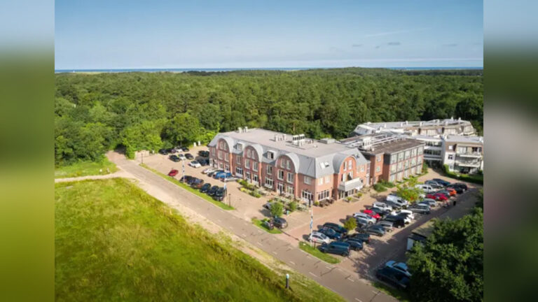 Yoga retreat — markt-eten op Texel