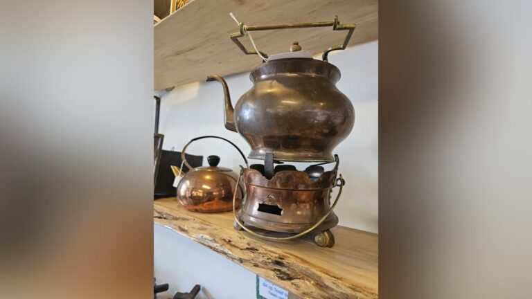 Nu je er toch bent, welkom in de Waal. — museum-expo op Texel